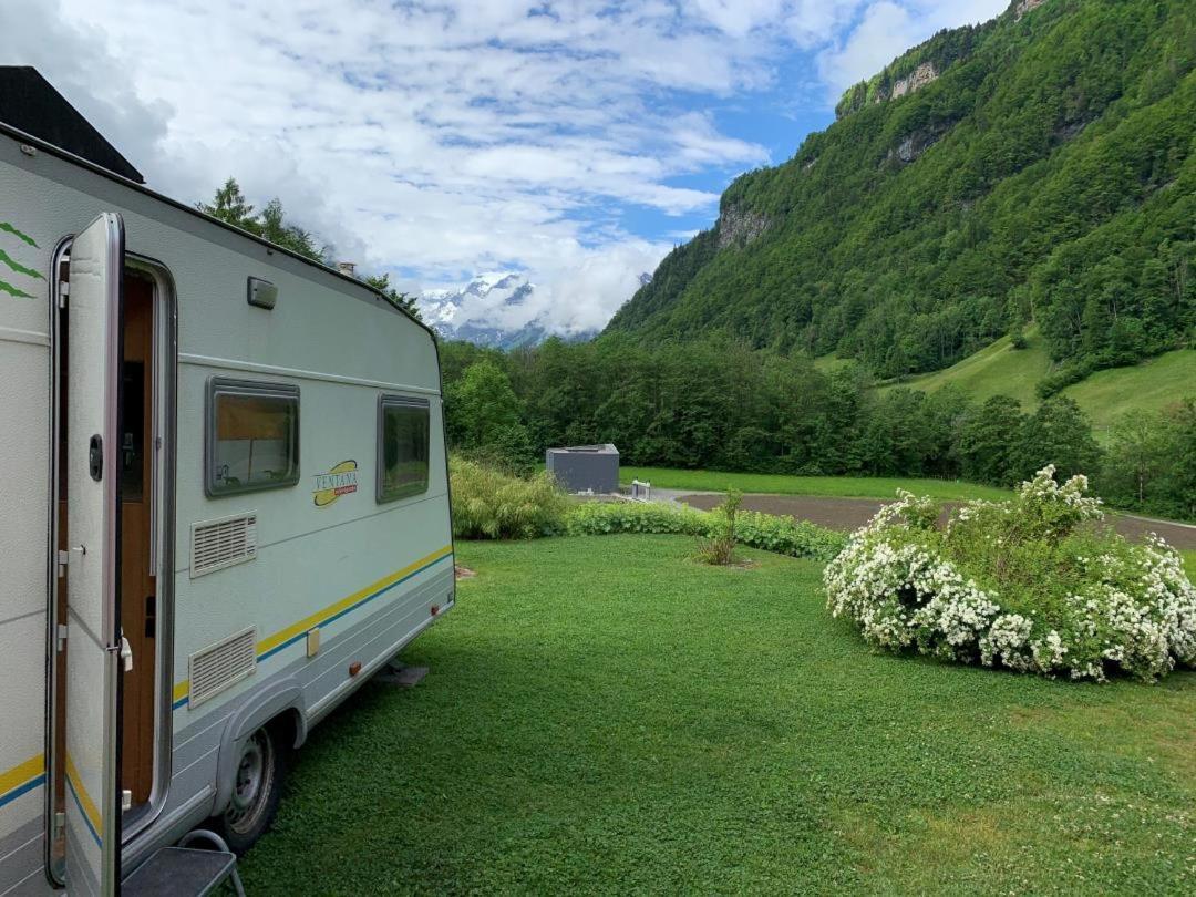 Hatzingen Revier Caravan-Ig Und Cool מראה חיצוני תמונה
